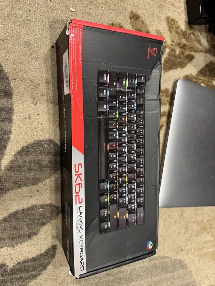 CK62 Motospeed Wired/Wireless Gaming Mechanical Keyboard Never Used was Opened - Image 1 of 4