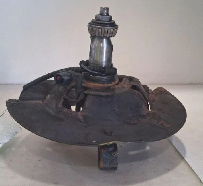 2007-2014 Ford E150 E250 E350 Front Left Driver Spindle Knuckle Assembly OEM - Image 1 of 4