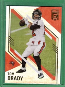 2021 Elite dunruss foil TOM BRADY #7 buccaneers - Picture 1 of 1