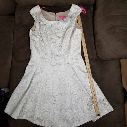 OFF WHITE ABITO BETSY JOHNSON TESTURIZZATO ORO METALLIZZATO SU BIANCO SENZA MANICHE CORTO taglia 10