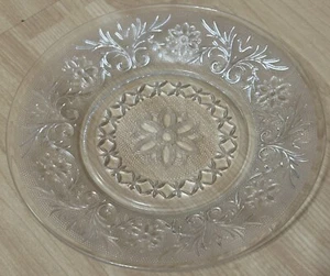 VINTAGE ANCHOR HOCKING CLEAR SANDWICH / SALAD PLATE - 8 in. (SET OF 7) - Picture 1 of 3