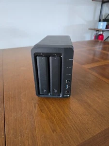 Synology DS718+ NAS DiskStation sans disque 8 Go RAM, 6 To Western Digital RED PRO - Photo 1/1