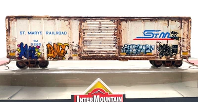 HO INTERMOUNTAIN 47508-08 P-S 5277 EXT POST BOXCAR ST MARY'S WEATHERED GRAFITTI - Image 1 of 2