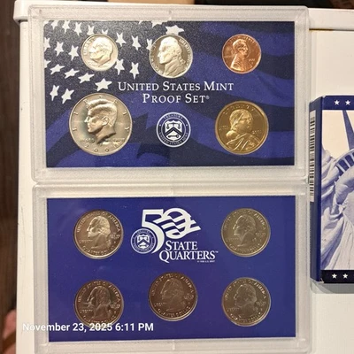 3 US Mint Proof Sets Years 2001 2002 2003 Complete Set - Image 1 of 4