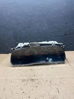 2000 to 2002 Ford Expedition Speedometer Instrument Gauge Cluster L6846 PS - Image 1 of 4