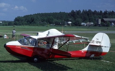 Avión anfibio de construcción en casa Avid Catalina horno de escritorio modelo de madera seca pequeño nuevo Foto 1 de 2