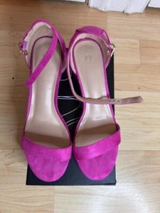 Fuchsia Pumps by Mysoft Womens Chunky Heel . Size 8 1/2 - Picture 1 of 4