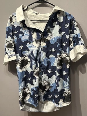 NY Yankees:  Hawaiian Shirt  Blue Floral Button Up Short Sleeve: ADULT LARGE - Image 1 of 4