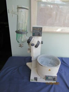 BUCHI R-205 Rotavapor with B-490 Water bath & glassware GUARANTEED - Picture 1 of 12