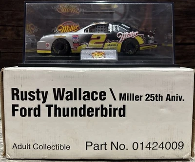 Ford Thunderbird 1996 Rusty Wallace Miller 25th Ann 1/24 Revell NASCAR fundido a presión Foto 1 de 4