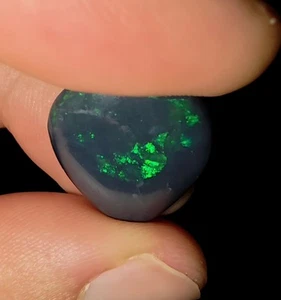 11.48ct Pure Solid Black Opal Hunter Lightning Ridge Polished Harlequin Pattern - Picture 1 of 4
