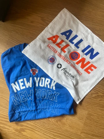 NEW 2023 New York Knicks Playoff T Shirt & Rally Towel Cover