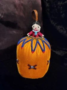 NATIVE AMERICAN Trading Post Vintage Beaded Souvenir Zuni Doll Pin Cushion 5 " - Picture 1 of 5