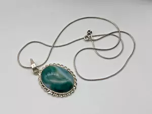 Vintage Sterling Silver 925 Pendant Necklace Chrysoprase 12.87g - Picture 1 of 8