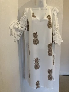 Dress Size 18 - Picture 1 of 4