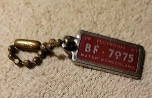 RARE VTG Disabled Veterans Mini License Plate Key Chain Ring Tag MICHIGAN 1957 - Picture 1 of 5