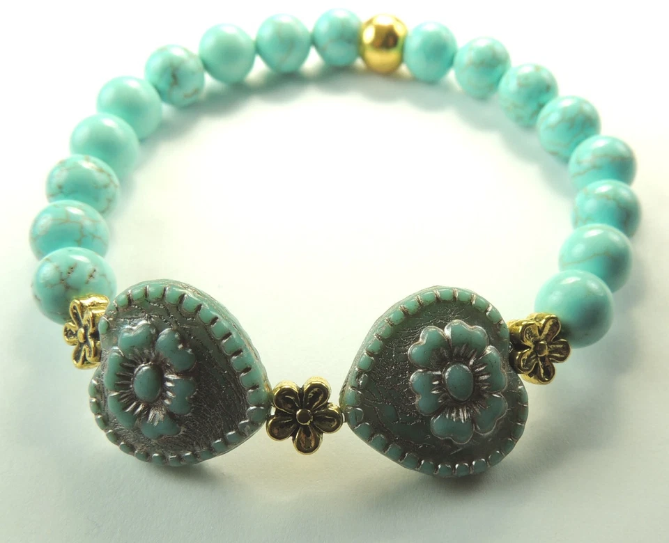 Turquoise Heart Flower Stretch Bracelet Howlite Gold Color Flowers Handcrafted - Image 1 of 1