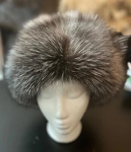 Blue Shadow Frost Fox Fur Hat Size LM Silk Lining Real Ranch Fox Fur Pelt - Picture 1 of 6
