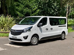 66 Vauxhall VIVARO MINIBUS COMBI 1.6 CDTI BiTurbo 2900 LWB 9 Seater L2 H1 SATNAV - Picture 1 of 17