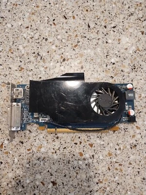 GeForce GT320 Sapphire 1GIG DDR3 Graphics Card PCI-e - Image 1 of 3