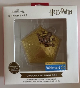Hallmark Ornament Walmart Exclusive Harry Potter Chocolate Frog Box Gold Premium - Picture 1 of 3