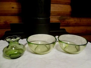 Anchor Hocking Forest Green Glass Serving Bowl & Scalloped Small Bud Vase Lot 3 - Picture 1 of 5
