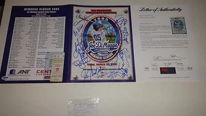 2005 Joe Dimaggio Children's Hospital Memorial Classic Game SIGNED Program PSA  - Picture 1 of 4