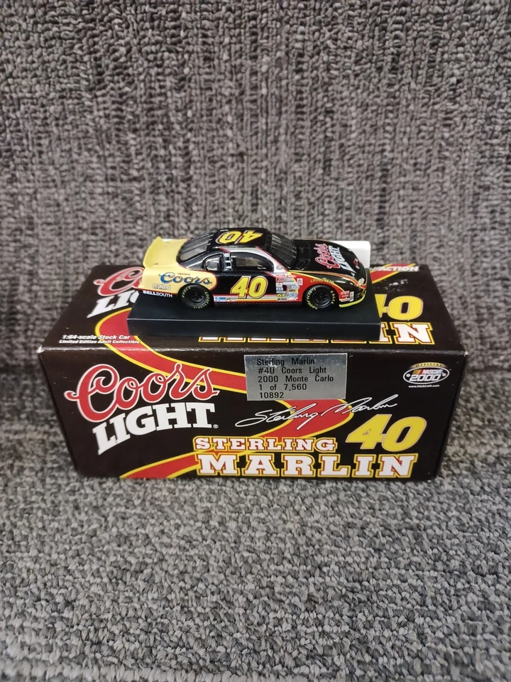 Coche diecast Sterling Marlin escala 1:64 por acción  Foto 1 de 1