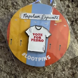 Nuovo 2019 LootCrate Napoleon Dynamite voto per Pedro spilla 20th Century Fox Film - Foto 1 di 3