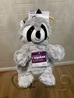 Multipet 10" Racoon Dog Toy w/Squeaker Wrinkleez Asst Grey/Black  New - Image 1 of 4