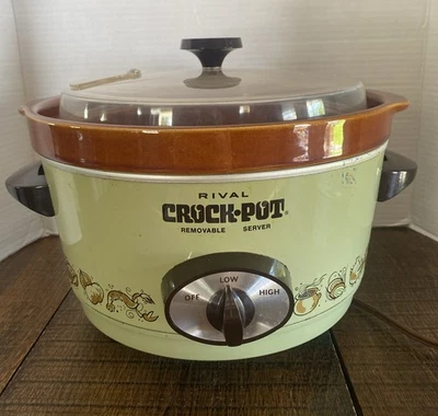 CROCK POT Vintage Avocado Green #3350 5 Quart Removable Insert Slow Cooker WORKS - Image 1 of 4