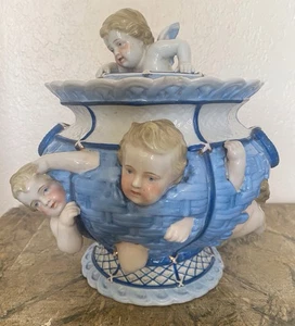 RARE 19th C Antique KPM lidded Jar Basket weave Playful Cherubs  - Picture 1 of 21