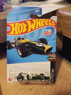 hot wheels matchbox Tesla BMW Koenigsegg Ferrari Lotus Lancia Fiat Rimac Opel - Image 1 of 2