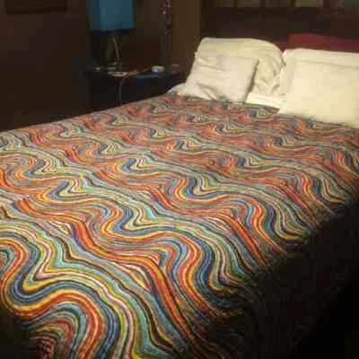 Indian Kantha Quit Lehriya Print Handmade Cotton Bedspread Blanket Throw - Image 1 of 2