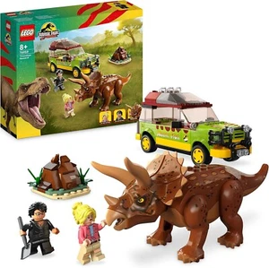 LEGO 76959 Jurassic Park Triceratops-Forschung, Dinosaurier Spielzeug mit Figur - Bild 1 von 3
