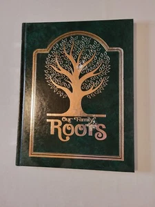 Libro de tapa dura vintage de Our Family Roots - Imagen 1 de 11