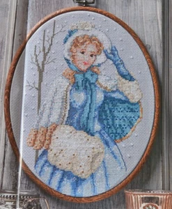 Tabla de punto de cruz solamente - Elegante muestreador de retratos de nieve de dama victoriana - Imagen 1 de 1