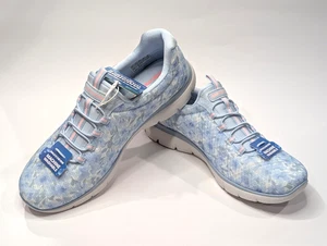 Skechers Summits Wildflower hellblau/mehrfarbig Damen-Slipper Größe 6,5 neu mit Karton - Bild 1 von 11