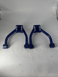 Par de brazos de control de inclinación delanteros ajustables de acero para Toyota Crown Lexus GS IS - Imagen 1 de 4