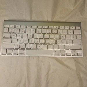 Tastiera Bluetooth Wireless ORIGINALE Apple A1314 Mac Alluminio SPEDIZIONE GRATUITA! - Foto 1 di 9