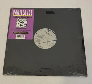 New Vanilla Ice Featuring Naomi Campbell Single Record “Cold As Ice” - Imagen 1 de 10