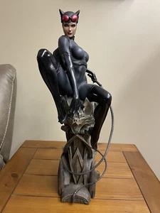 Sideshow Catwoman Statue Exclusive Edition 814/1250 *See Pictures* - Picture 1 of 9
