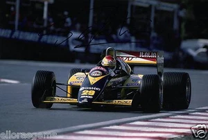 Foto firmada a mano del piloto de Fórmula Uno F1 Pierluigi Martini 12x8" anuncio - Imagen 1 de 1