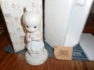 1987 Enesco Precious Moments Mommy I Love You Figurine #112143 Paperwork and Box - Picture 1 of 1