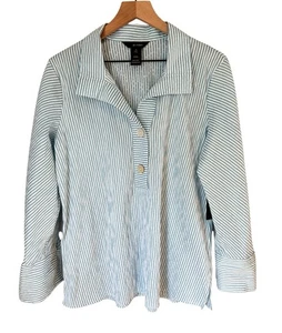 NWT Ali Miles Crinkle Striped V-Neck Cuffed 3/4 Sleeve Top Turquoise White Sz M - Picture 1 of 12