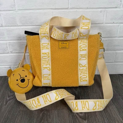 Bolso de Mano Loungefly Disney Winnie the Pooh Sherpa Pooh Bear con Monedero Foto 1 de 4