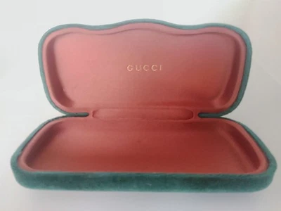 Estuche para gafas Gucci de fieltro verde Foto 1 de 4