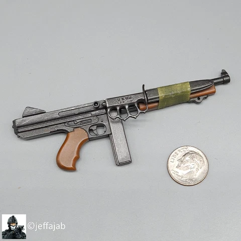 1:6 Dragon WWII US Army 82nd Airborne Tom Thompson Machine Gun w/ Trench Knife Cover