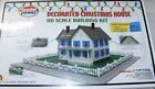 Model Power Train HO Scale Decorated Christmas House Building Kit MDP189