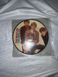 Gem mint VINTAGE PICTURE DISC  THE BEATLES SHE LOVES YOU 7" 45 PARLOPHONE UK - Picture 1 of 2